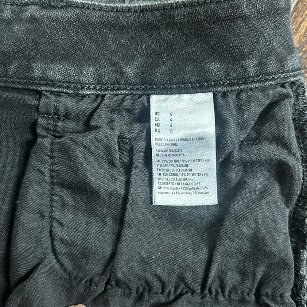 Short black - Picture 3 of 3